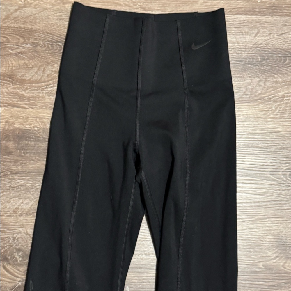 Nike Women's Futuremove Dri-fit High-waisted Pants With Pockets In Black - Picture 3 of 6